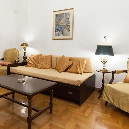 Charming Vintage 2br With Balcony In Koukaki Athén
